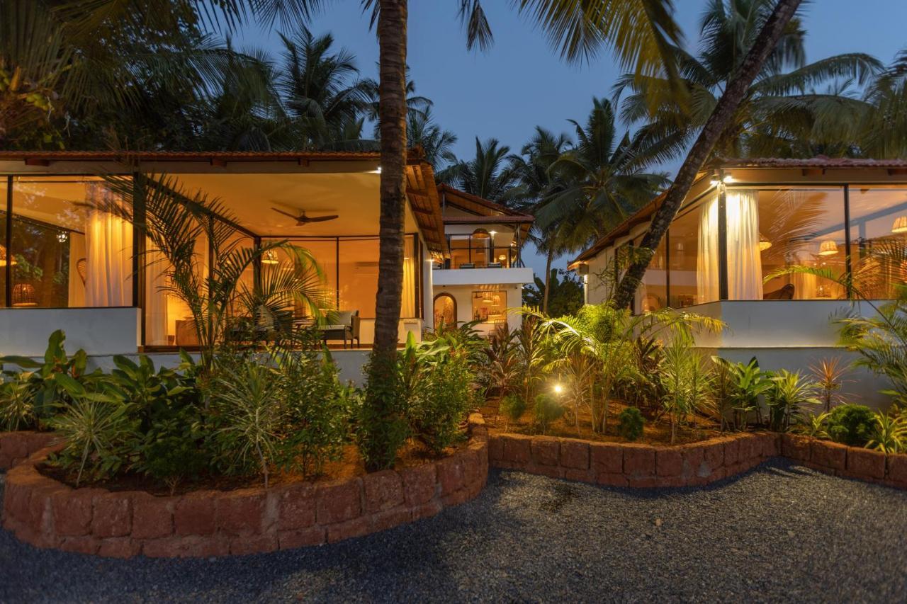 Pont Bleu Suites Riverside & Pool Canacona Exterior photo