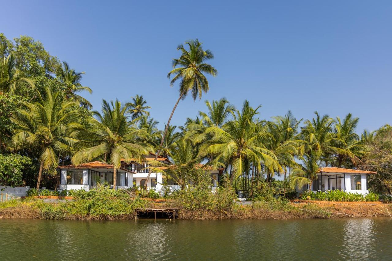 Pont Bleu Suites Riverside & Pool Canacona Exterior photo